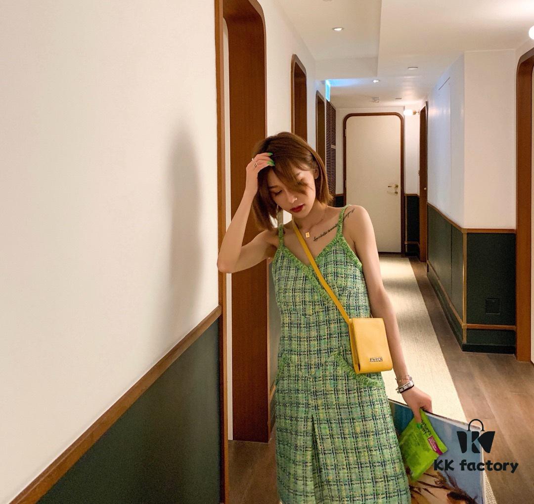 19 Style Celine/CELINE ALPHABET 19 New Arrival 26 Alphabet Cube Bracelet Necklace in Gold-Tone Brass