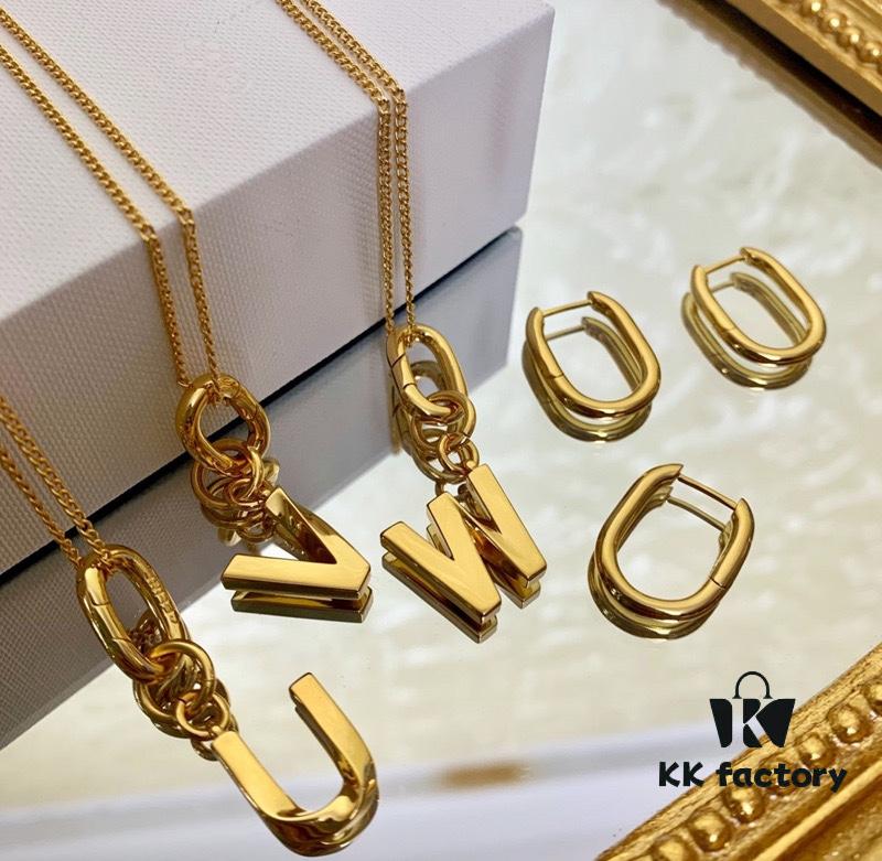Celine Hot Sale! New Arrival Worldwide First Release! Celine 2021 New Alphabet Earrings and Necklace Multi-Wear Design