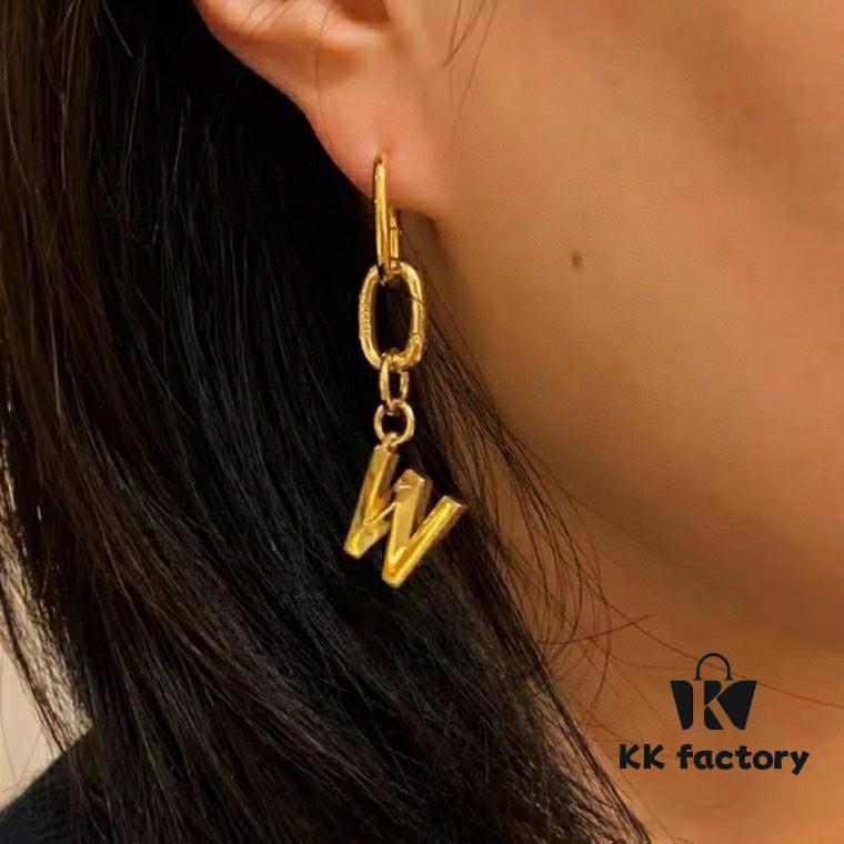 Celine Hot Sale! Brand New 2021 Multi-Way Alphabet Earrings and Necklace