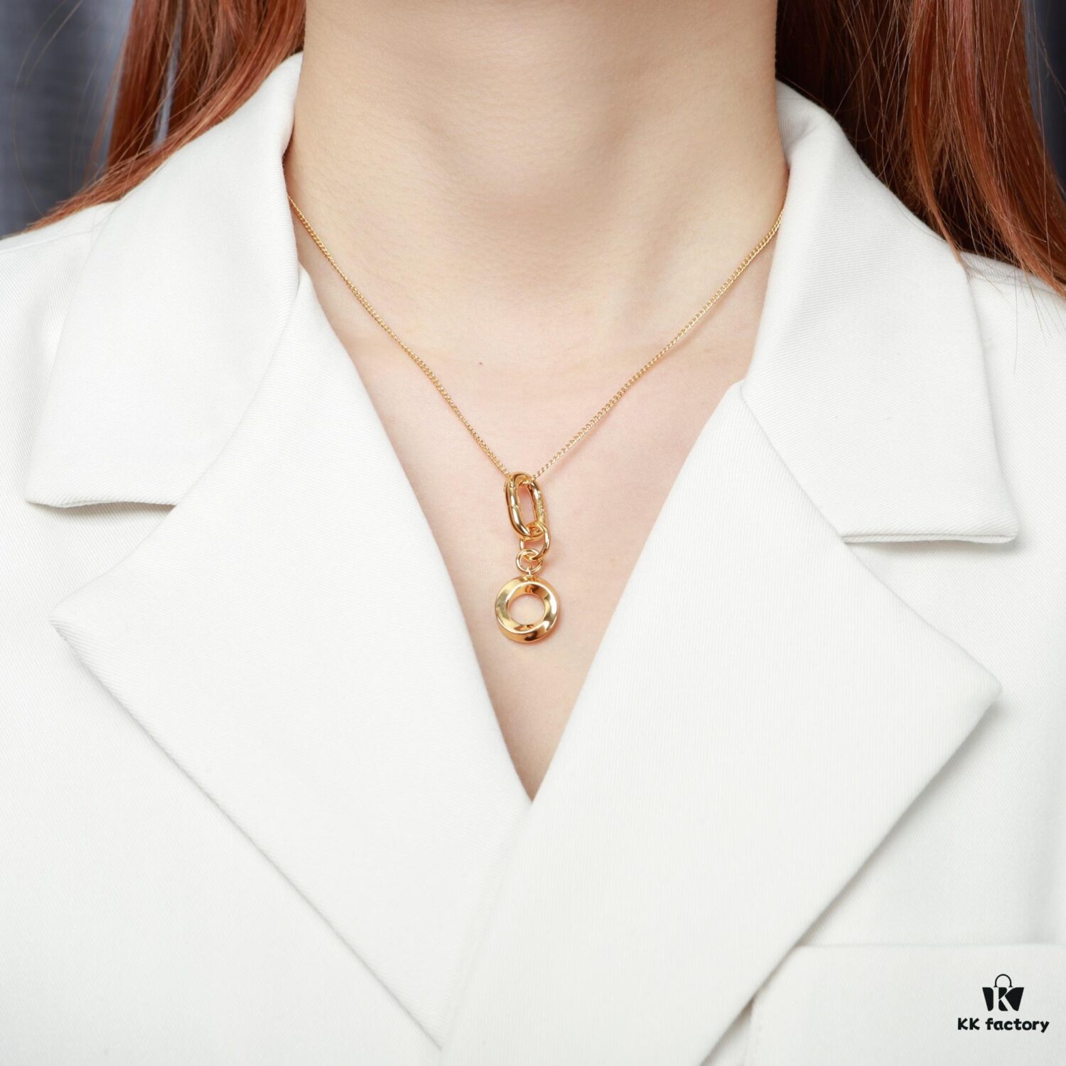 2021 New Arrival 🌟 Celine Necklace, Bestselling Style, Exquisite Craftsmanship, Premium Look, Solid Brass Material Matching Retail Quality, Versatile & Trendy, Ready Stock