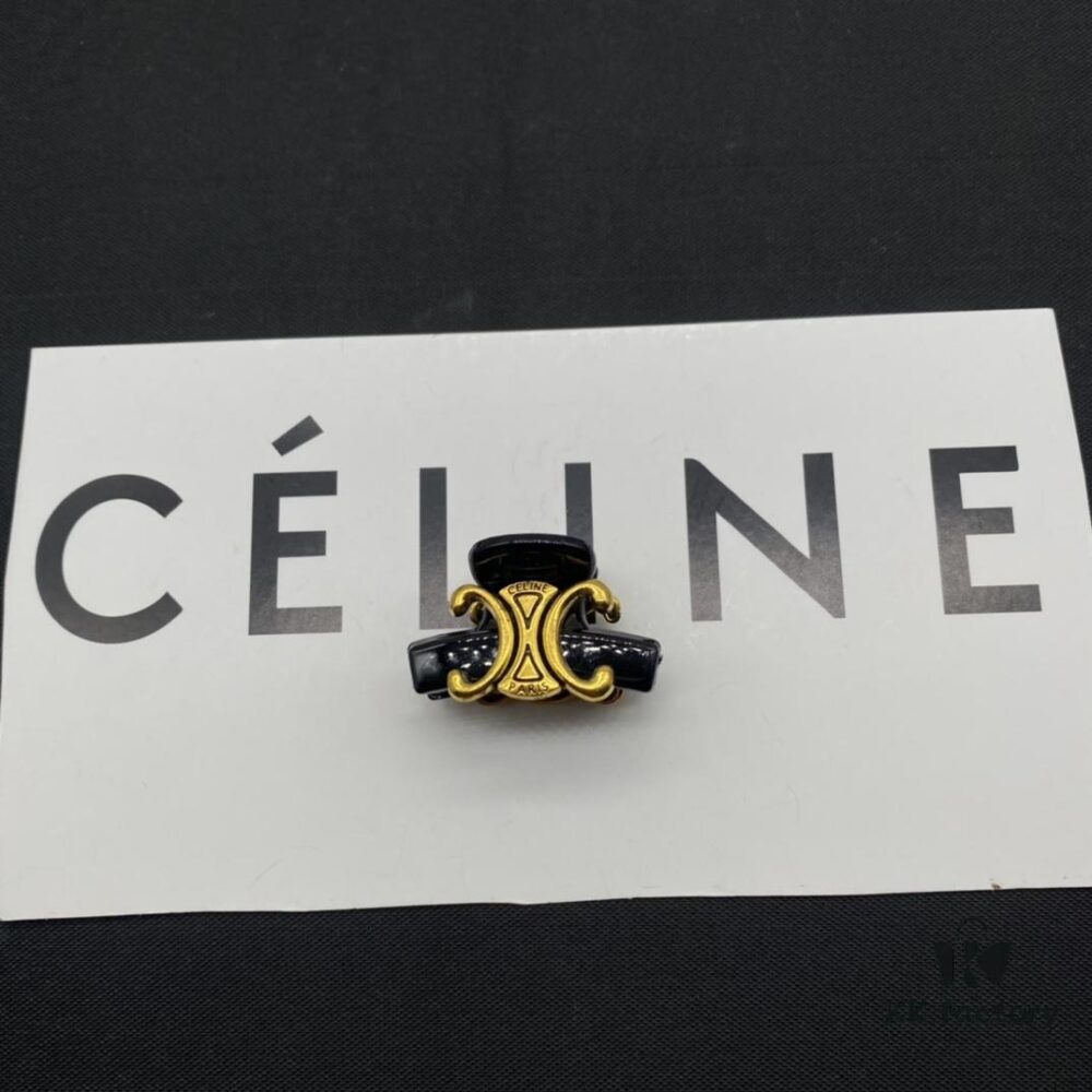 Celine Carefree and Natural European-American Style Suitable for Various Occasions, Simple Yet Elegant, Authentic Match Material Hair Clip
