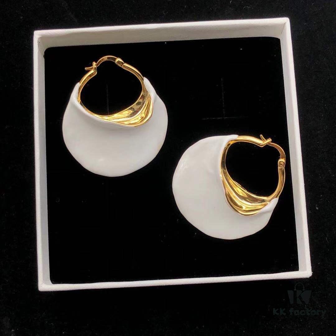 Celine 2021 European and American Style Plated Metal Enamel Vintage New Trend Irregular Exaggerated Geometric Large Hoop Earrings with Clip