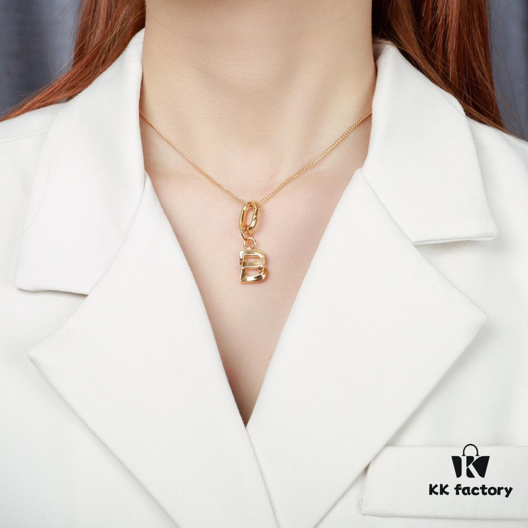 2021 New Arrival 🌟 Celine Necklace, Popular Style, Exquisite Craftsmanship, Premium Look, Solid Brass Material Matching Retail Quality, Versatile Sweet and Edgy Design, In Stock