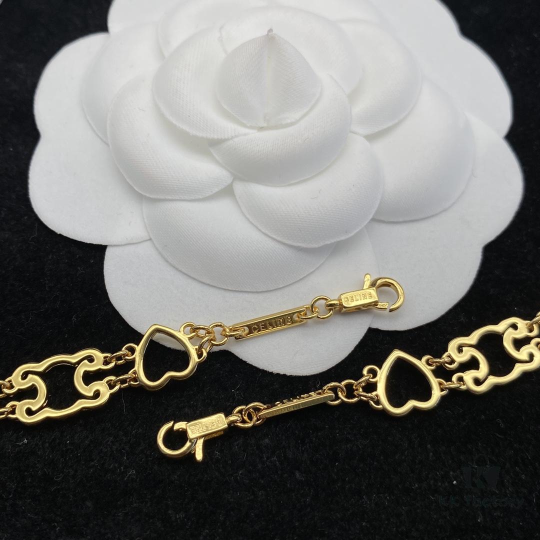 CELINE Effortless European and American Style Suitable for Various Occasions, Simple Yet Elegant, Made with Original-Match Materials