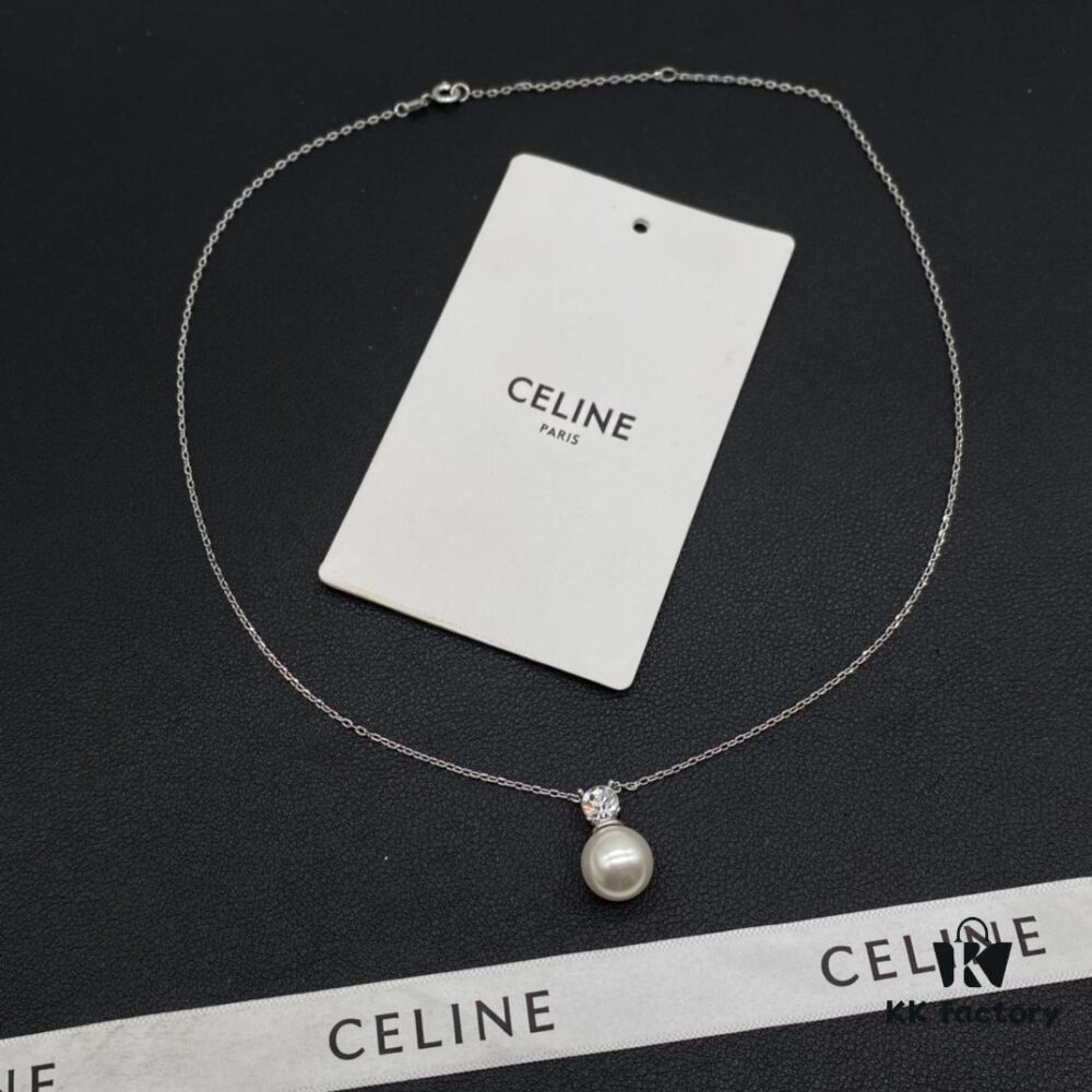 CELINE Effortless European and American Style Suitable for Various Occasions, Simple Yet Elegant, Made with Original Specifications Material