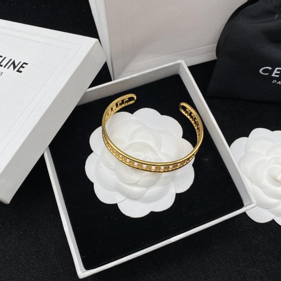 CELINE Casual and Natural European Style, Suitable for Various Occasions, Simple Yet Elegant, Made of Original Matched Materials