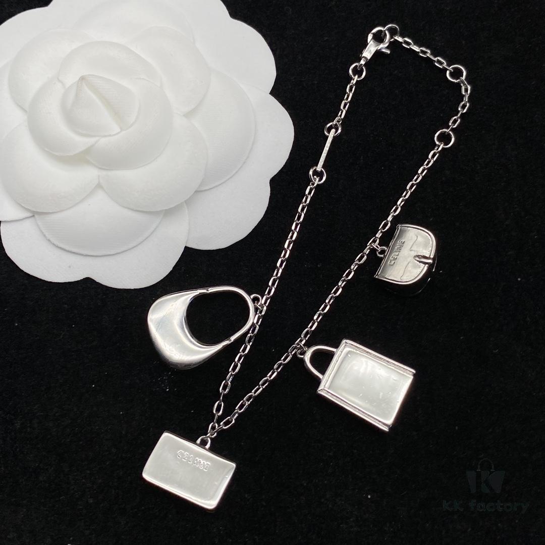 CELINE Effortless European and American Style Suitable for Various Occasions, Simple Yet Elegant, Made with Original Matched Materials