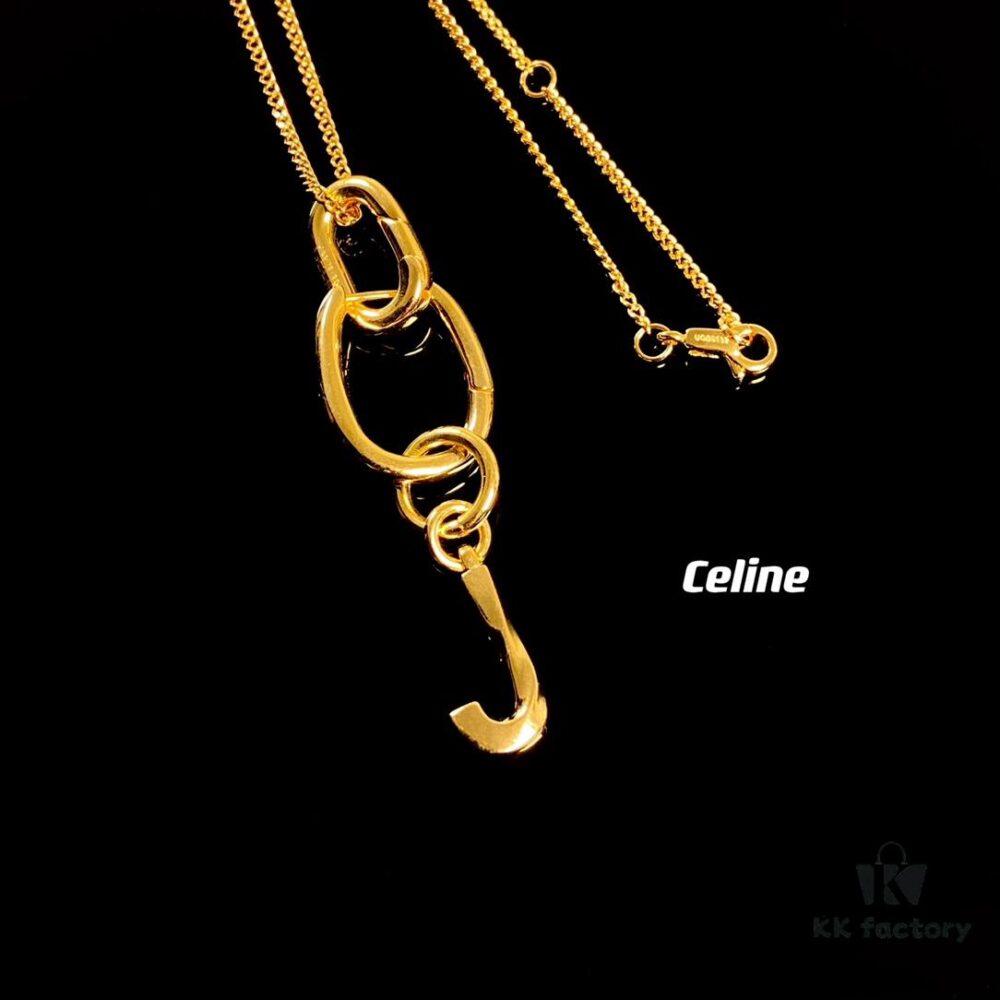 Celine Letter Necklace, Consistent ZP Material! Meaningful Jewelry to Wear the Important Names Close to Your Heart 💗 Available in 26 Letters, Faithful Craftsmanship, Thick Gold Plating, Versatile and Easy to Match with Daily Outfits, High Wearing Frequency – A Must-Have for Everyone!