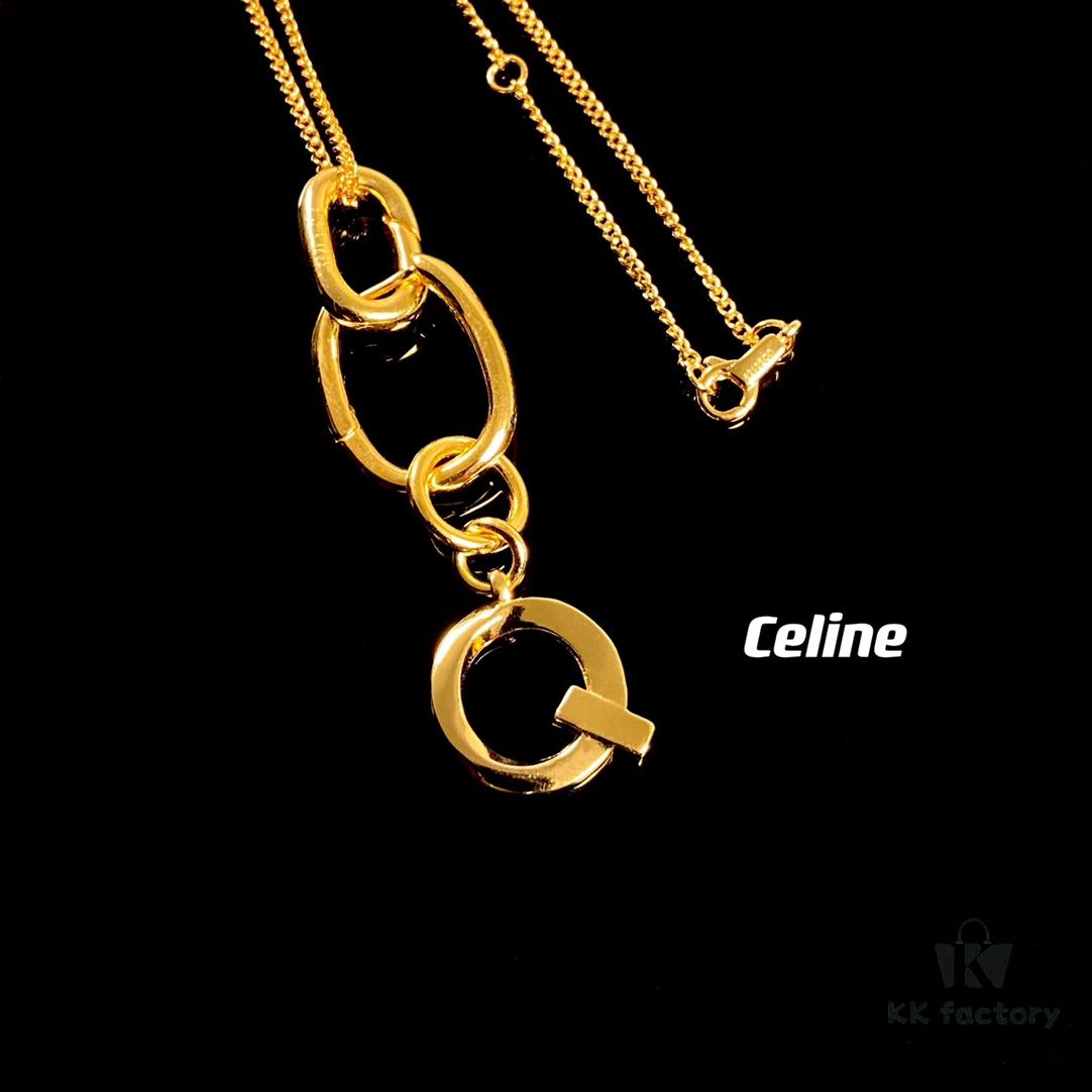 Celine Letter Necklace, Consistent ZP Material! Meaningful Jewelry to Wear the Important Names Close to Your Heart 💗 Available in 26 Letters, Faithful Craftsmanship, Thick Gold Plating, Versatile and Easy to Match with Daily Outfits, High Wearing Frequency – A Must-Have for Everyone!