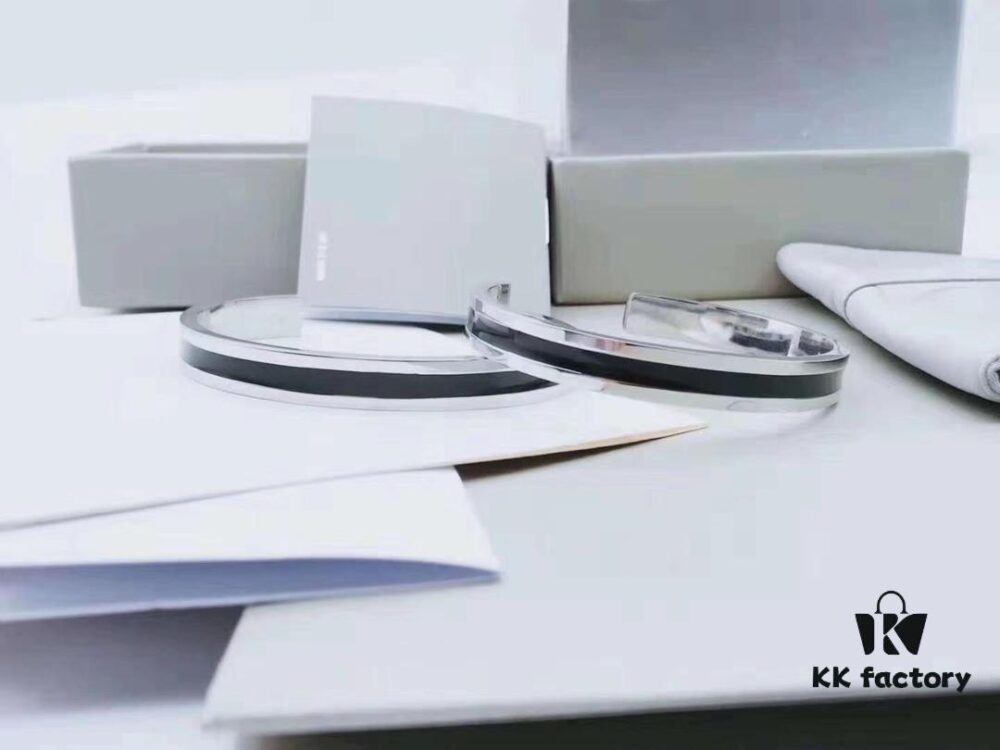 CK Couple Special: CK Couple Open Bangle Bracelet, Black Steel 316, Guaranteed Authentic, Women's Inner Circumference 16.5cm, Men's Inner Circumference 17.5cm
