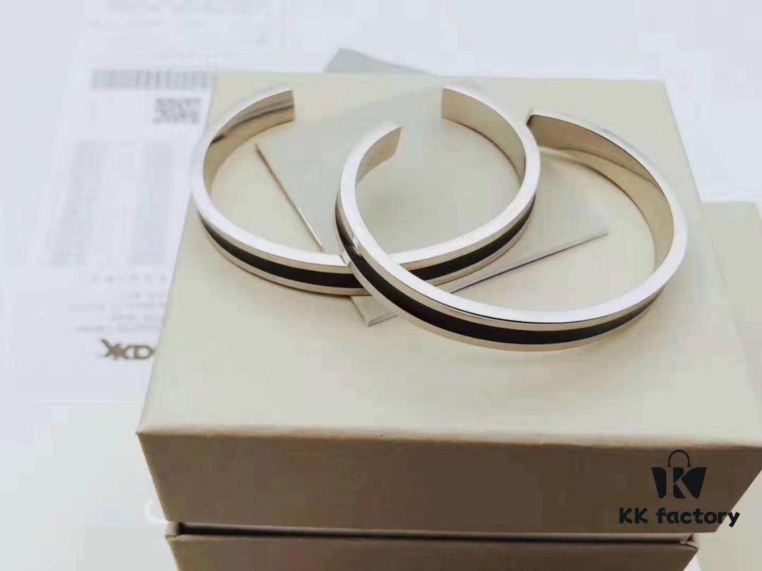 CK Couple Special: CK Couple Open Bangle Bracelet, Black Steel 316, Guaranteed Authentic, Women's Inner Circumference 16.5cm, Men's Inner Circumference 17.5cm