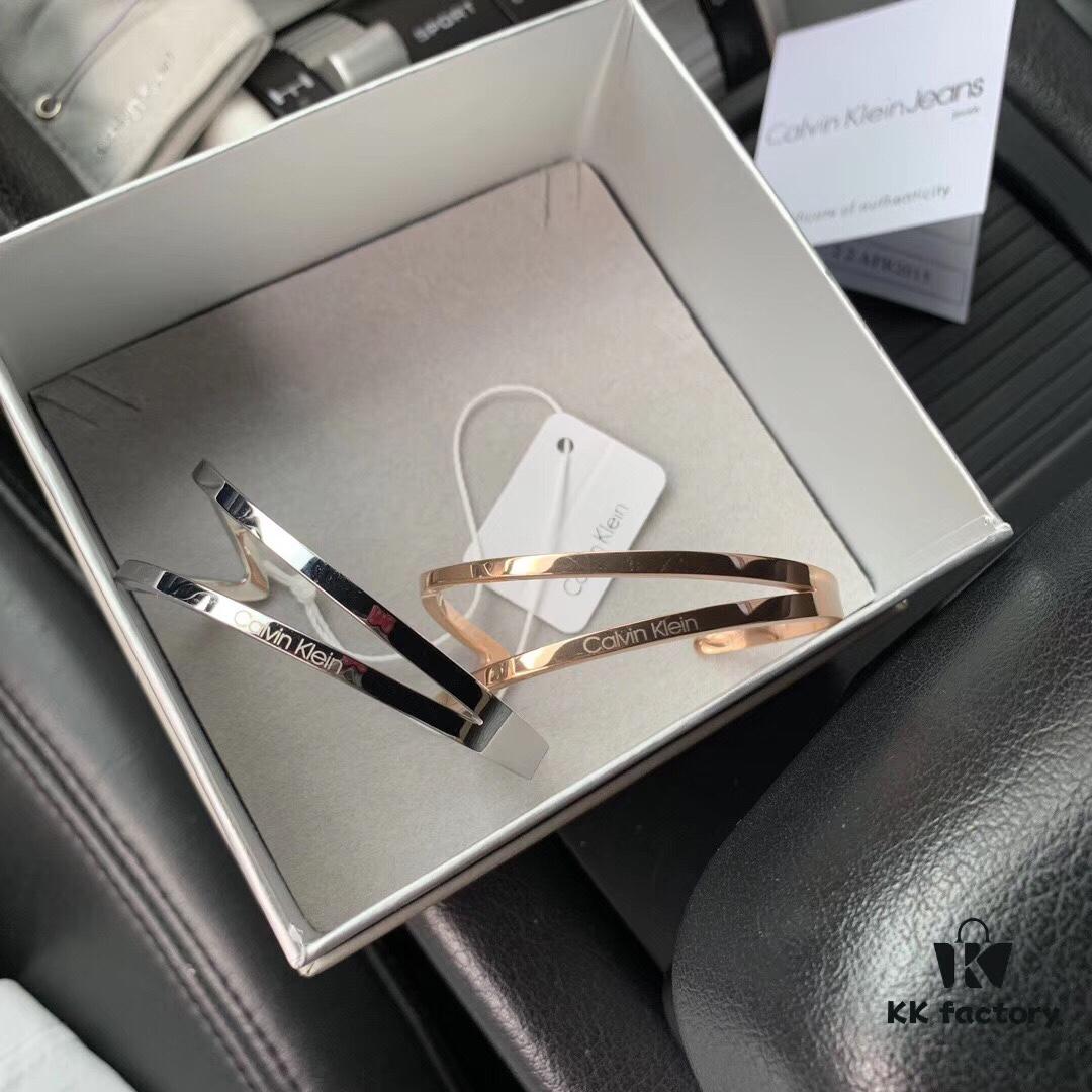 CK Couple Special: CK Outline Series Bracelet, Couple and Bestie Style, Silver and Rose Gold in Stock, Vacuum Plated