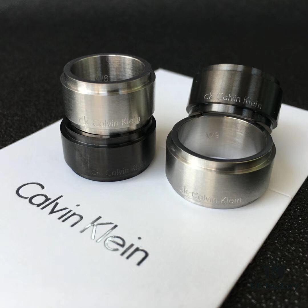 Titanium Steel CK Solid Color Couple Rings, Large Stock Available, Real Photos, CNC Precision Carving, 1:1 Replication, Molded from Authentic Counter Products, Two Colors Available