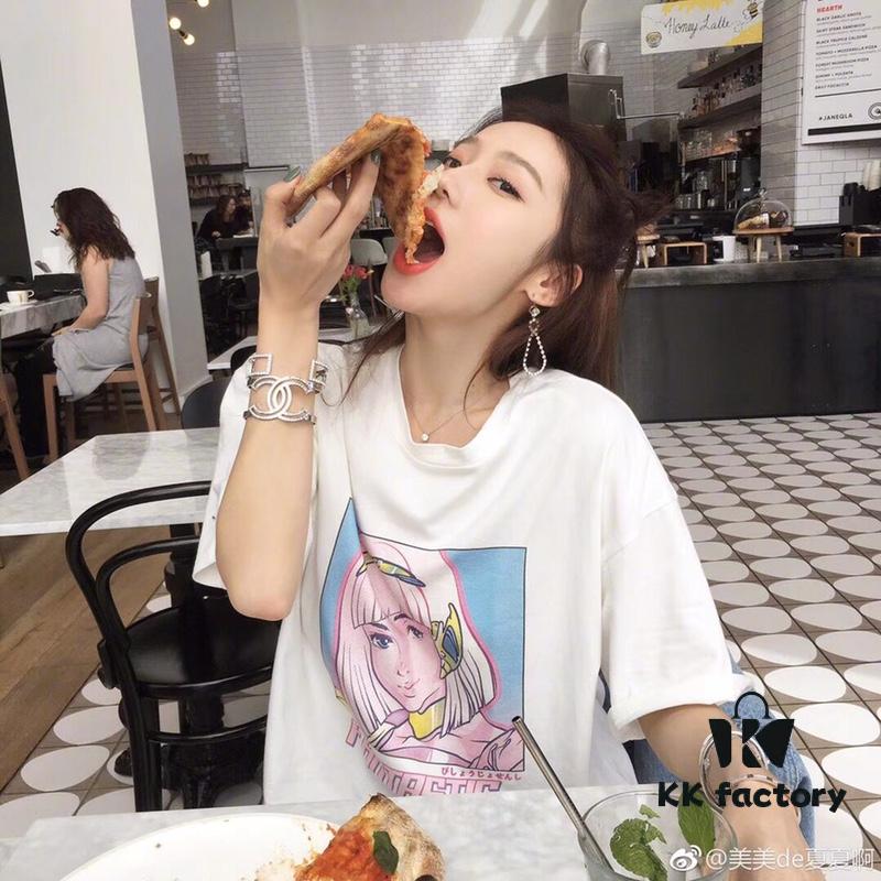 Miu Miu Beautiful Figure-8 Ear Hook, Xiaxia's Same Style, Original LG Version, Elegant for Banquet, Vacation, Date, and Evening Wear, Classic and Popular Fashion Design