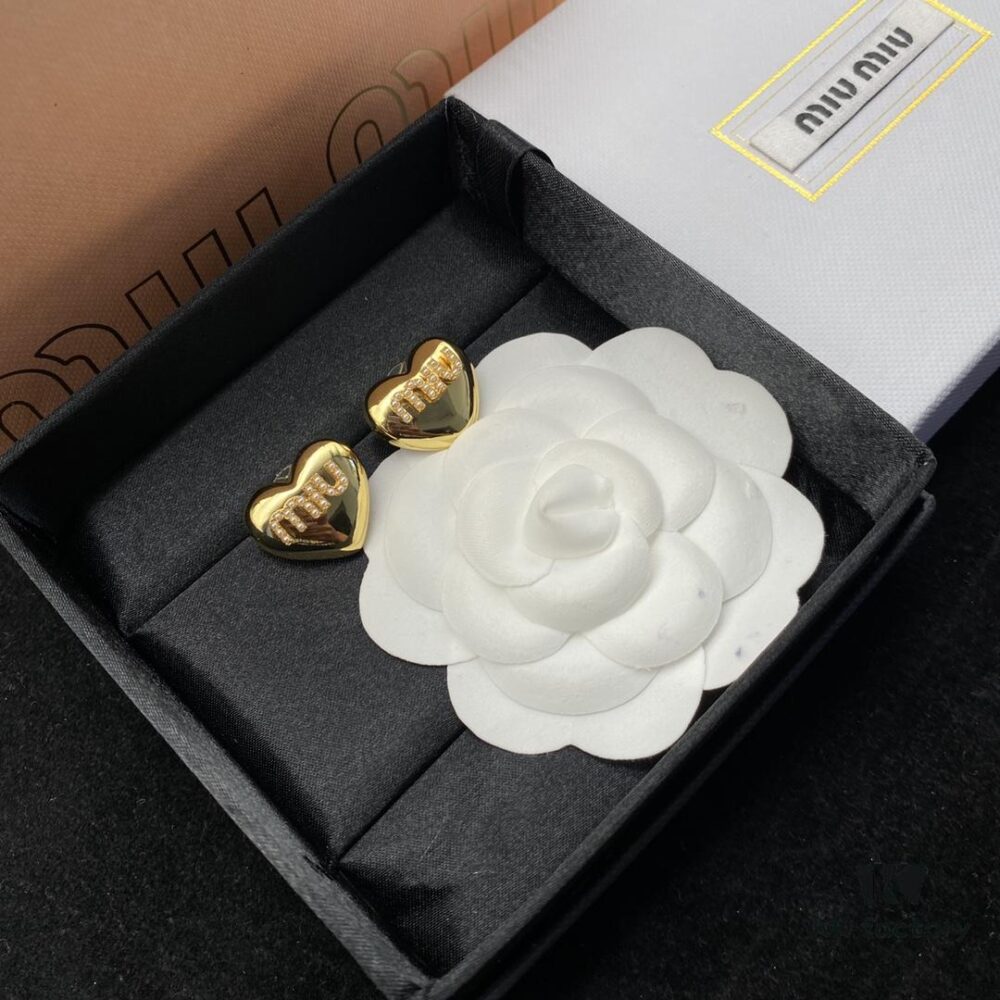 Miu Miu New Arrival Stud Earrings