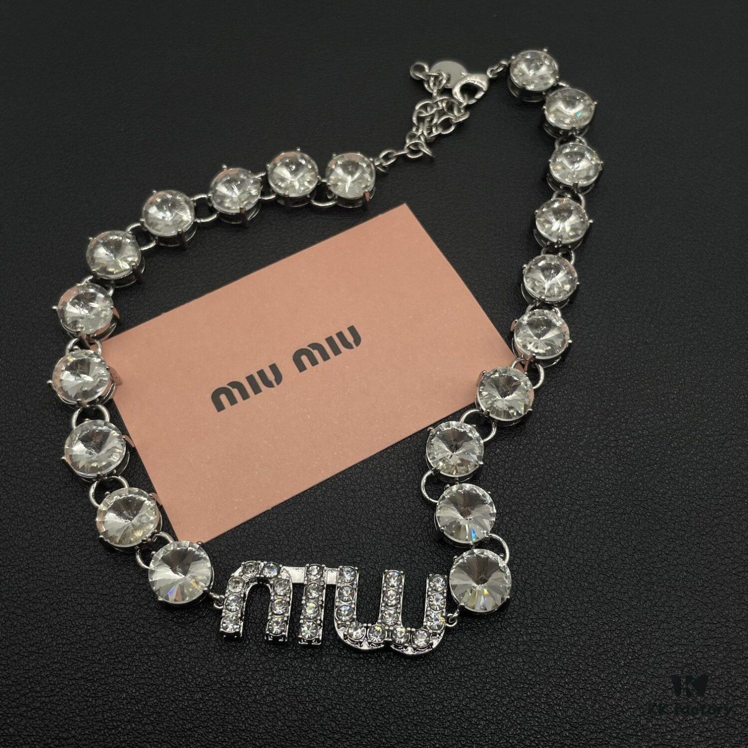 Miu Miu Textured Heart Luxury Minimalist Pearl Necklace with Cherry Design, Lightweight and Unique Style, Elegant Retro Fashion for Summer