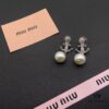 Miu Miu Textured Luxury Pearl Heart Stud Earrings, Minimalist Design with Retro Charm, Must-Have Fashion Accessory for Summer