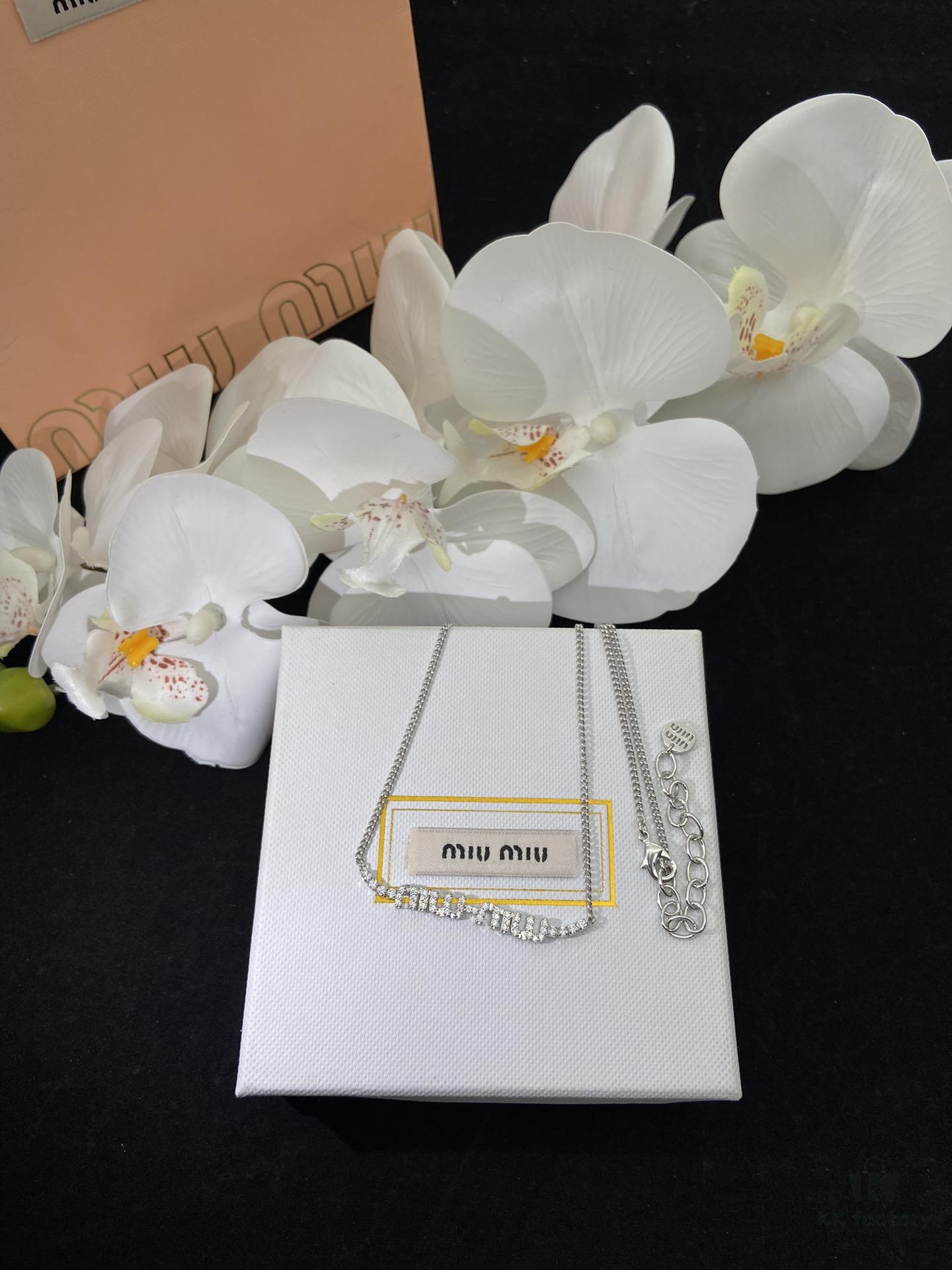 Miu Miu New Silver Full Diamond Letter Necklace