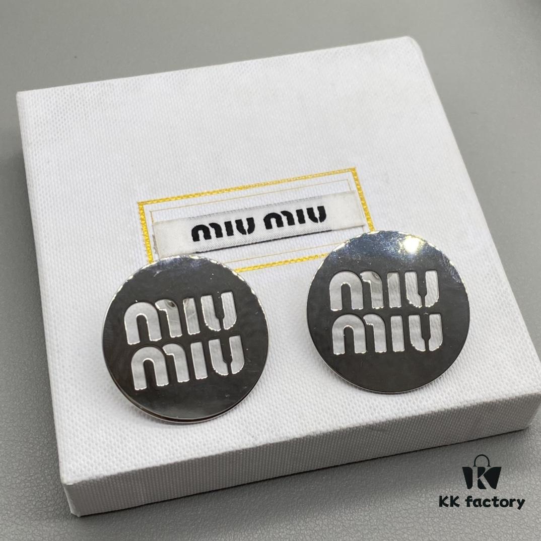 Miu Miu Textured Luxurious Pearl Heart Stud Earrings, Minimalist Design with Vintage Charm