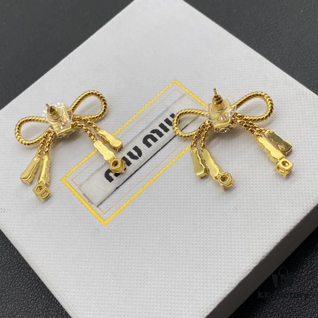 Miu Miu Textured Luxury Pearl Heart Stud Earrings, Minimalist Design with Retro Charm