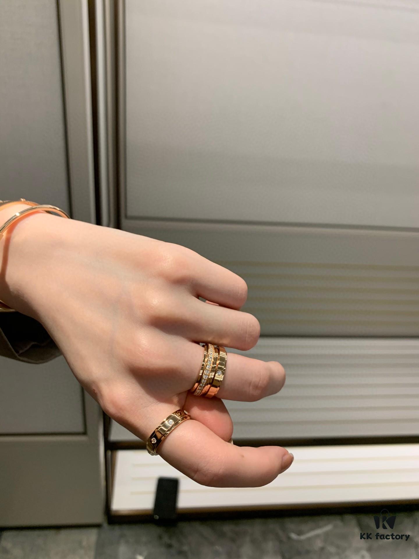 Piaget Lucky Ring, Fortune Turning, Rose Gold Hand Photo Reference, So Elegant! Whether It's Single Diamond, Seven Diamonds, or Full Diamonds, It Looks Beautiful, Exuding a Strong Sense of Sophistication~~~ A Must-Have Ring This Year 💍💍