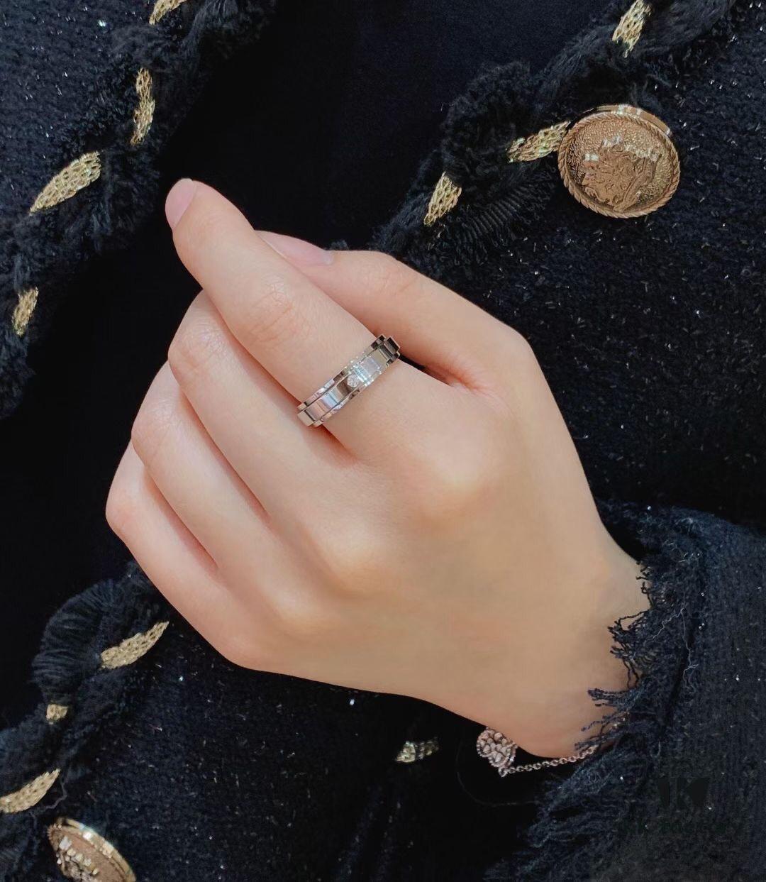 Valentine's Gift ❤️ Piaget Possession Single Diamond Wedding Ring