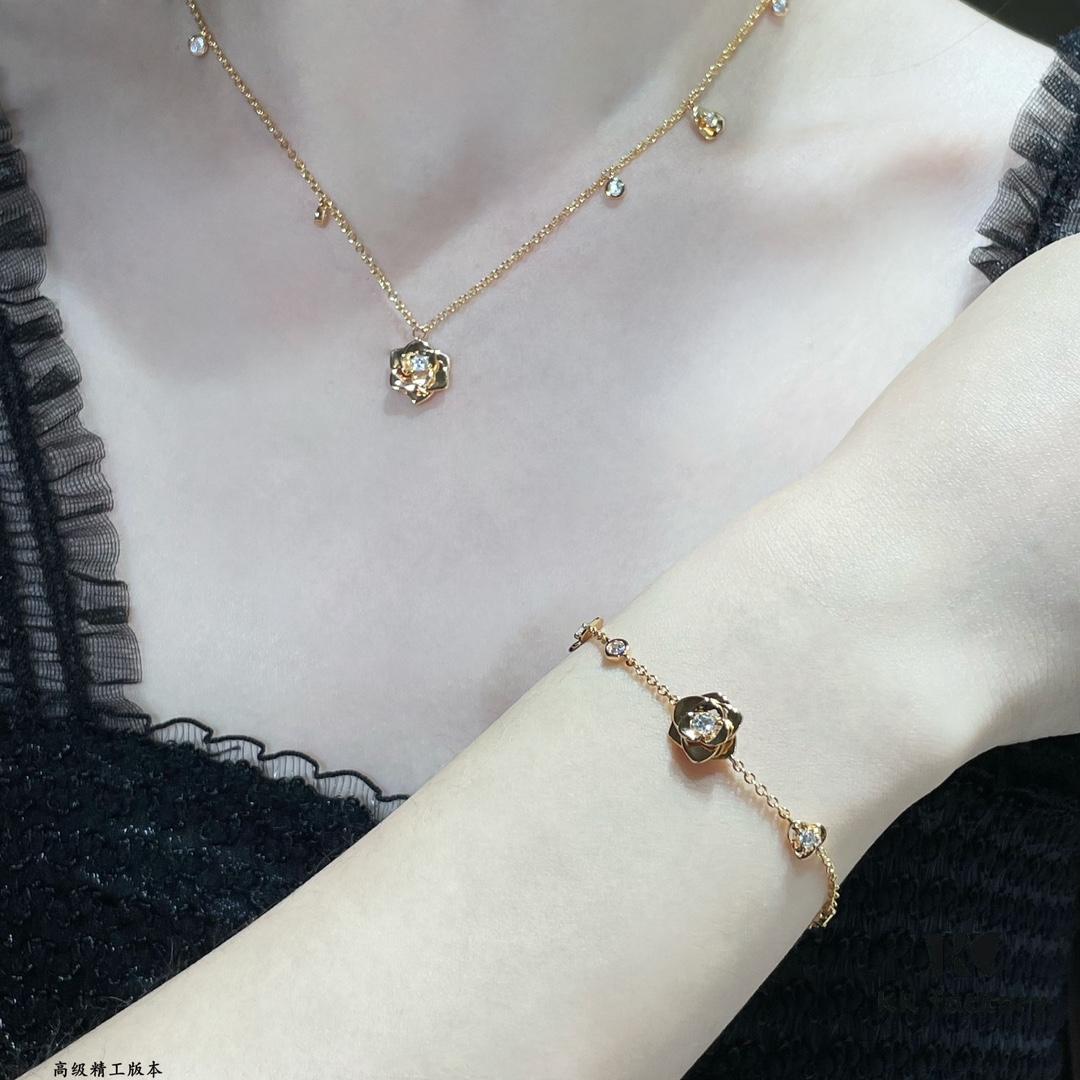 Piaget-style Golden Flower Bracelet