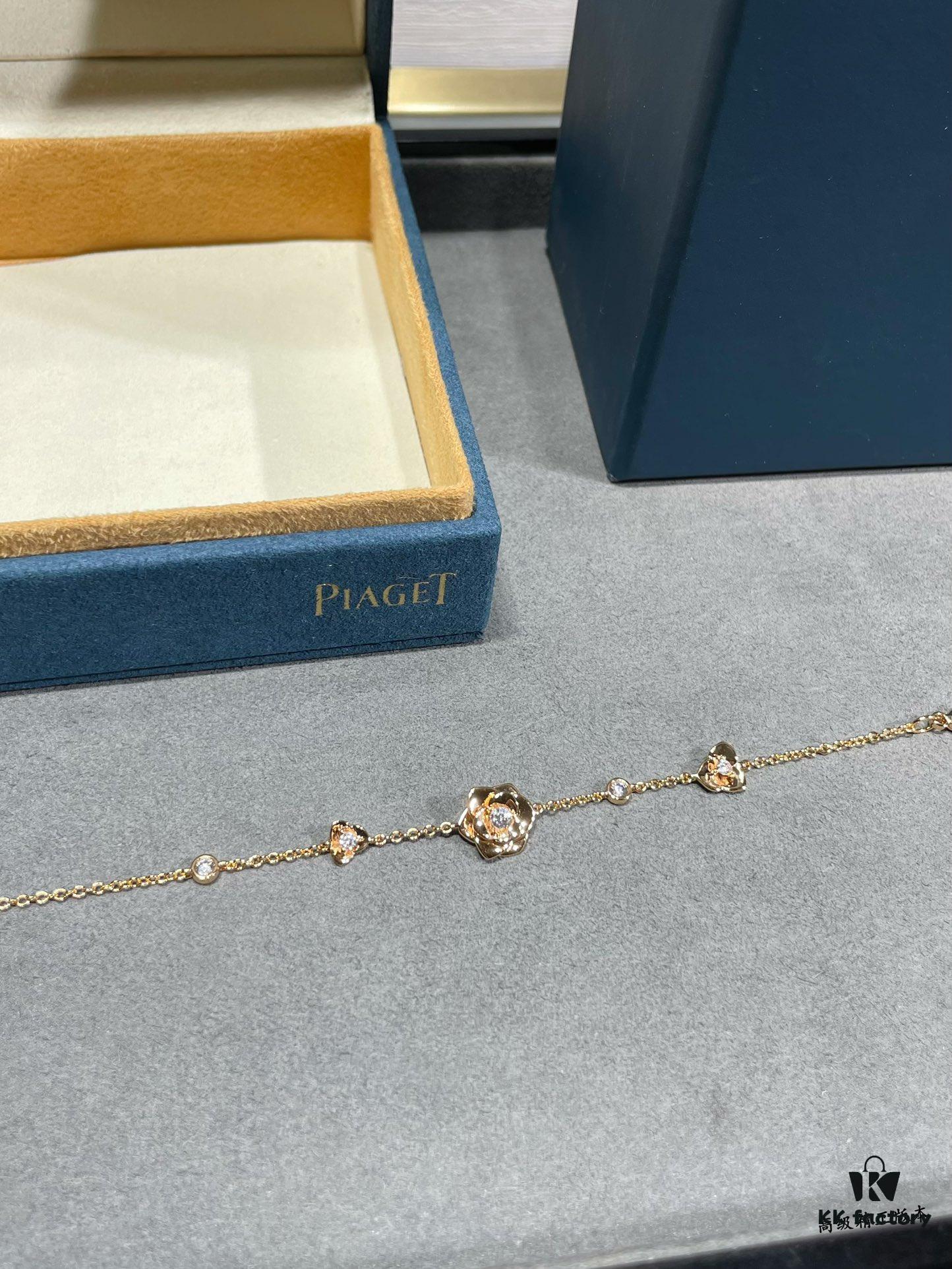 Piaget-style Golden Flower Bracelet