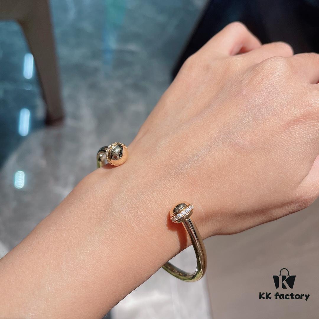 Piaget Latest Rotating Series Bracelet from Official Counter