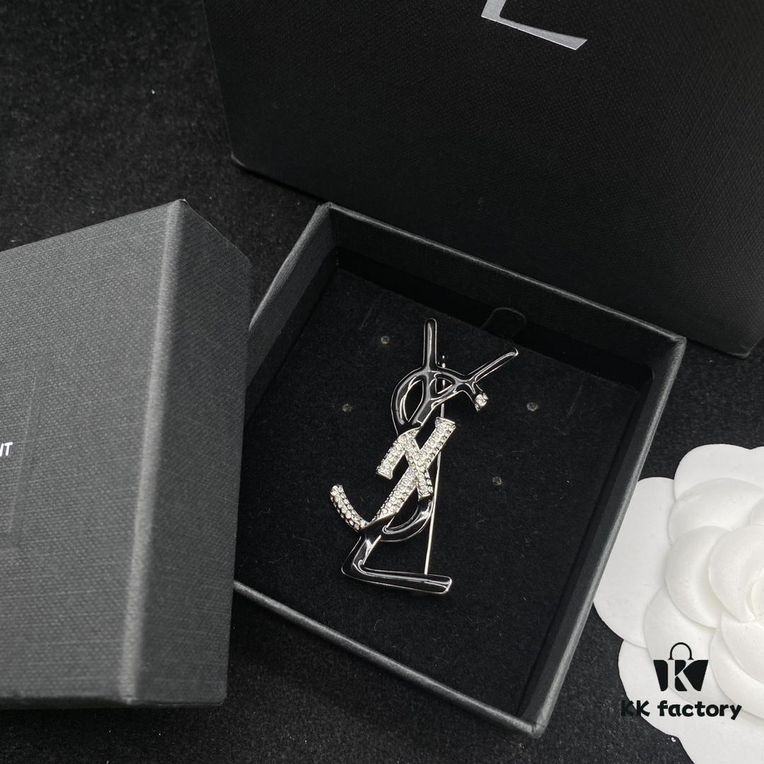 Saint Laurent YSL New Arrival Brooch