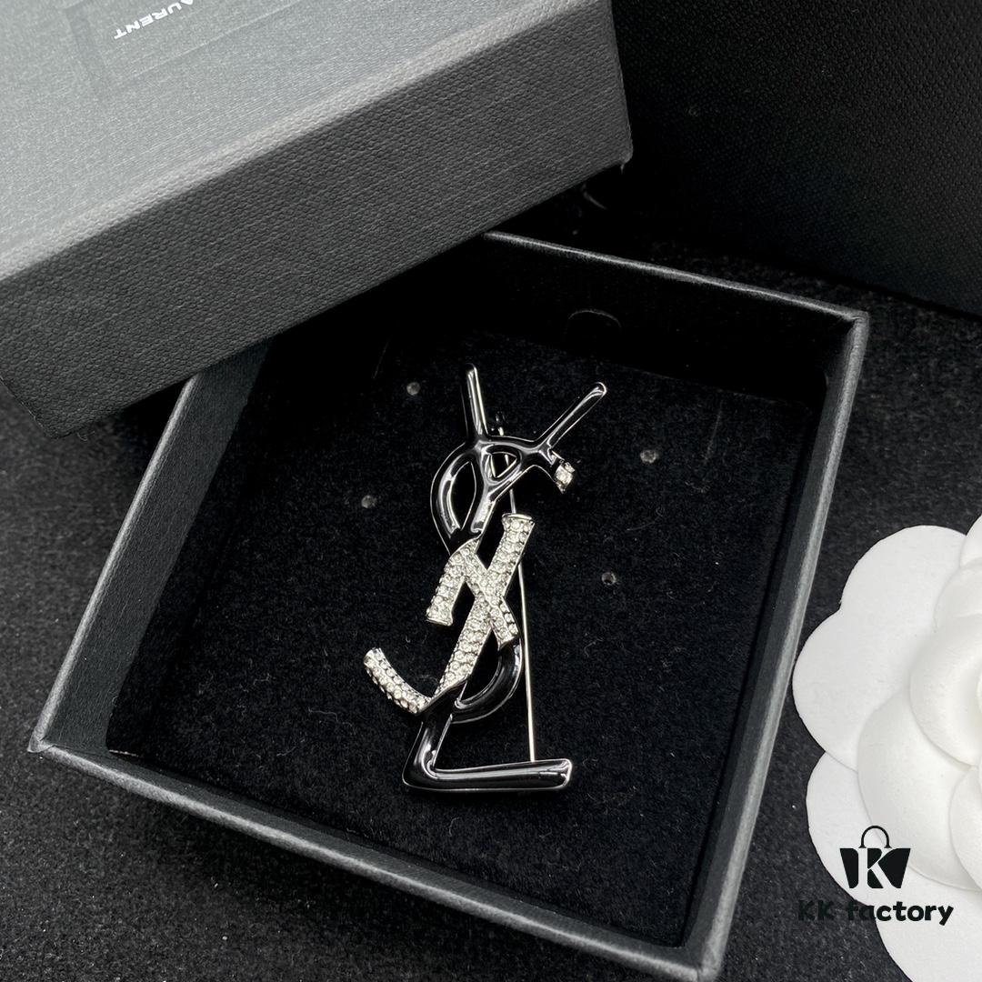 Saint Laurent YSL New Arrival Brooch