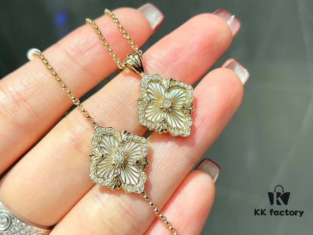 Pure and Seductive White, Absolutely Love It... 💛 Buccellati