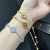 Buccellati! Ready to Ship! Reversible Double-Sided Wearable Single Flower Necklace / Bracelet, Even More Beautiful in Real Life – Can't Capture Its Beauty in Photos