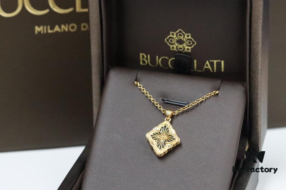 Buccellati Opera Tulle Four-Leaf Clover Dual-Sided Pendant Necklace with Blue Agate