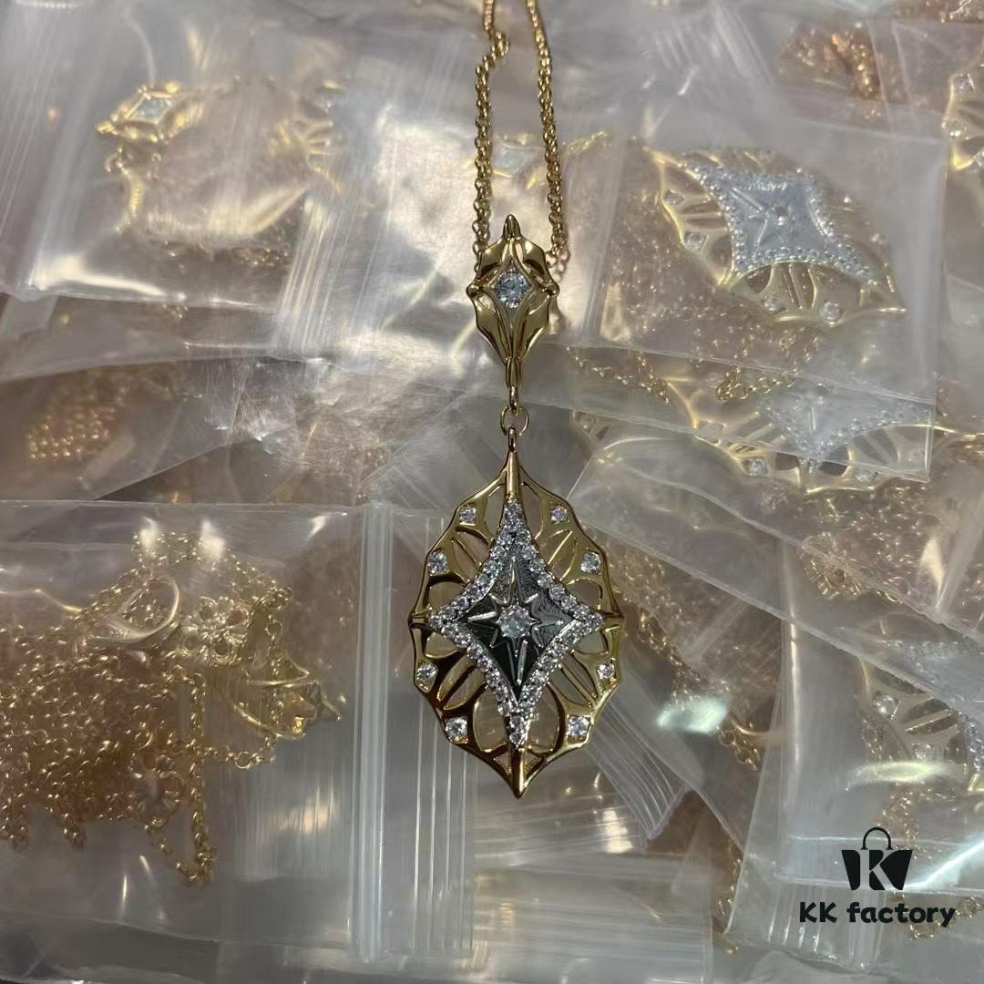 Elegant and delicate jewelry described by writer Yi Shu