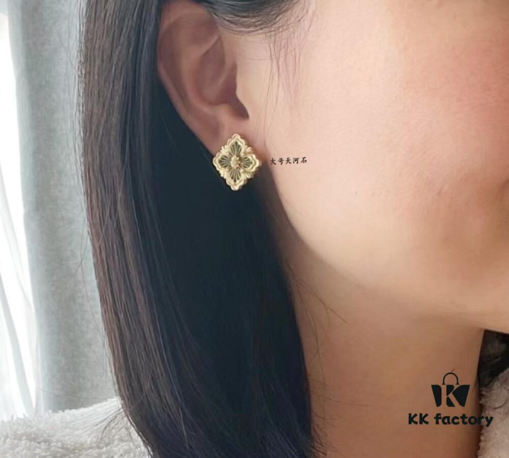 Buccellati Opera Grande Series Large Amazonite Earrings, Four-Leaf Clover Design with Renaissance Court Style