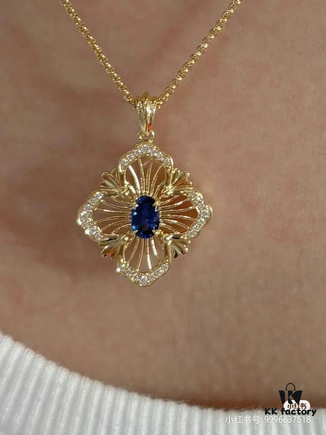 Buccellati, Italian High Jewelry Brand, Vintage Royal Style Diamond-Cut Filigree Necklace