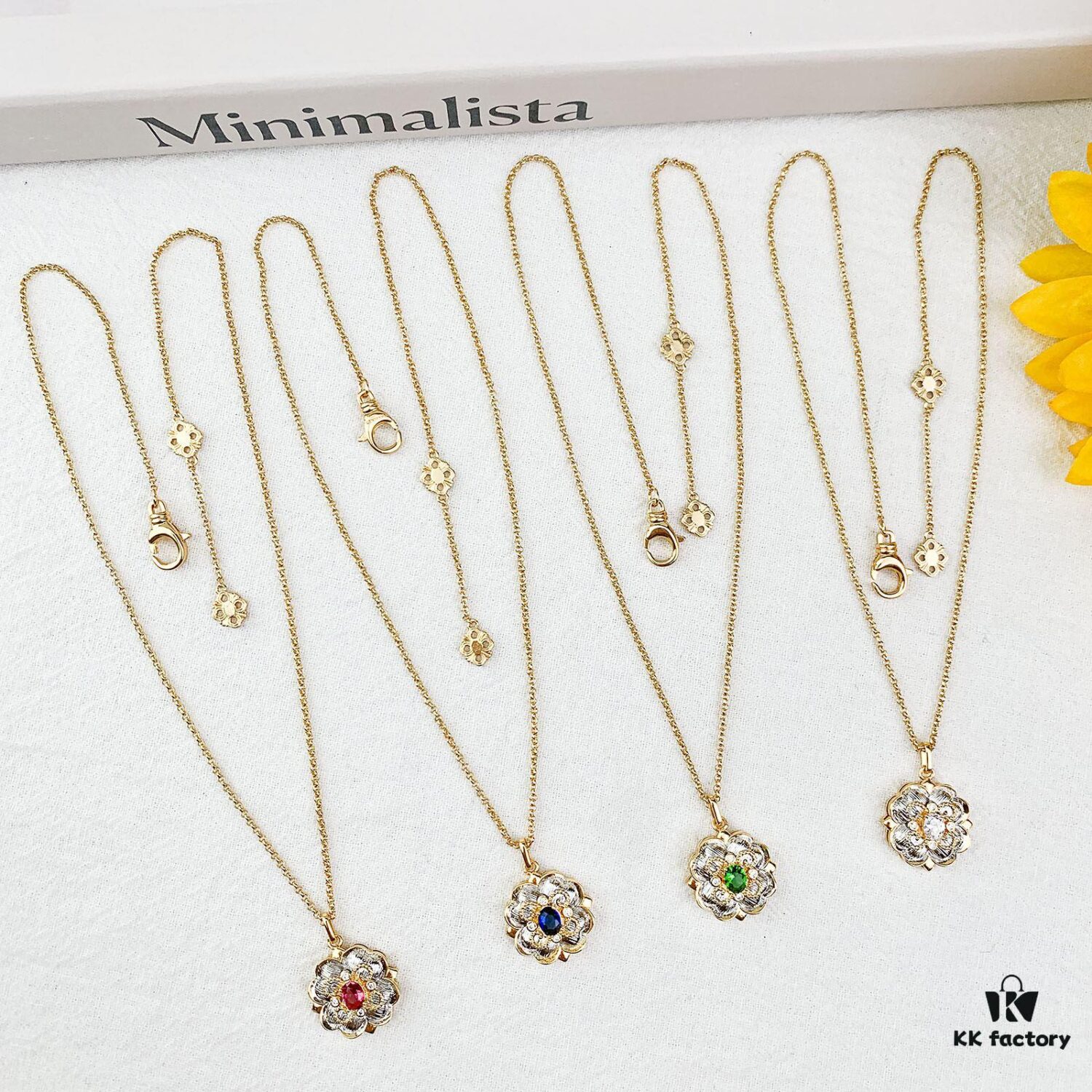 Buccellati Angel Vintage Court-style Diamond-set Filigree Necklace in Two-tone Rose Gold and White Gold, Yellow Gold and White Gold