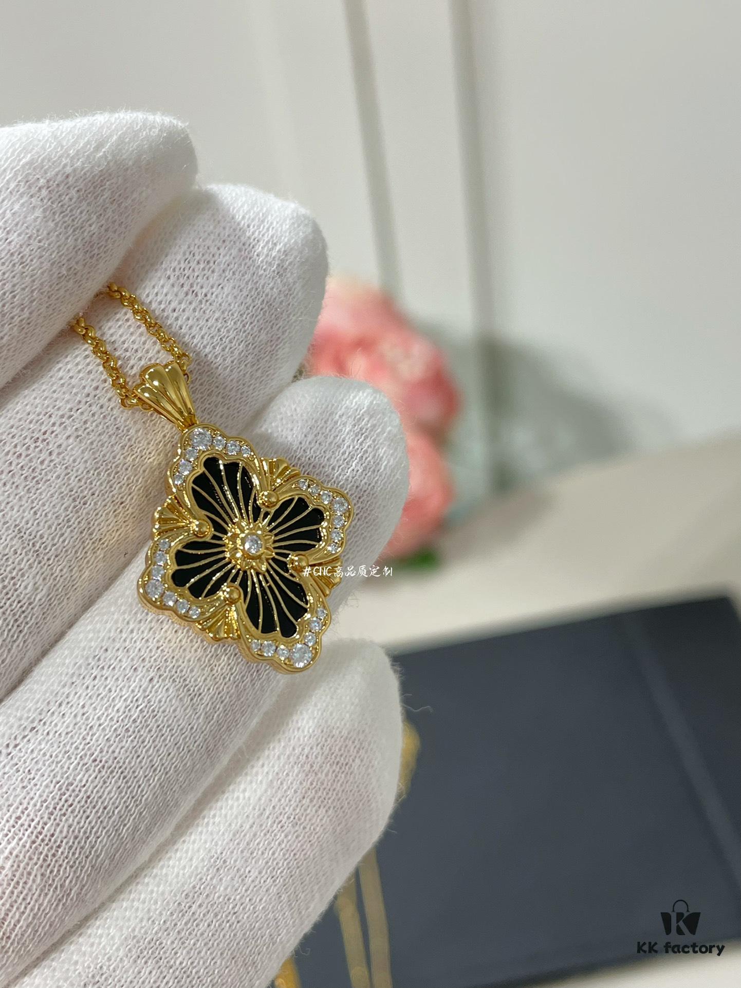 Buccellati Opera Series, Large Diamond-Paved Necklace