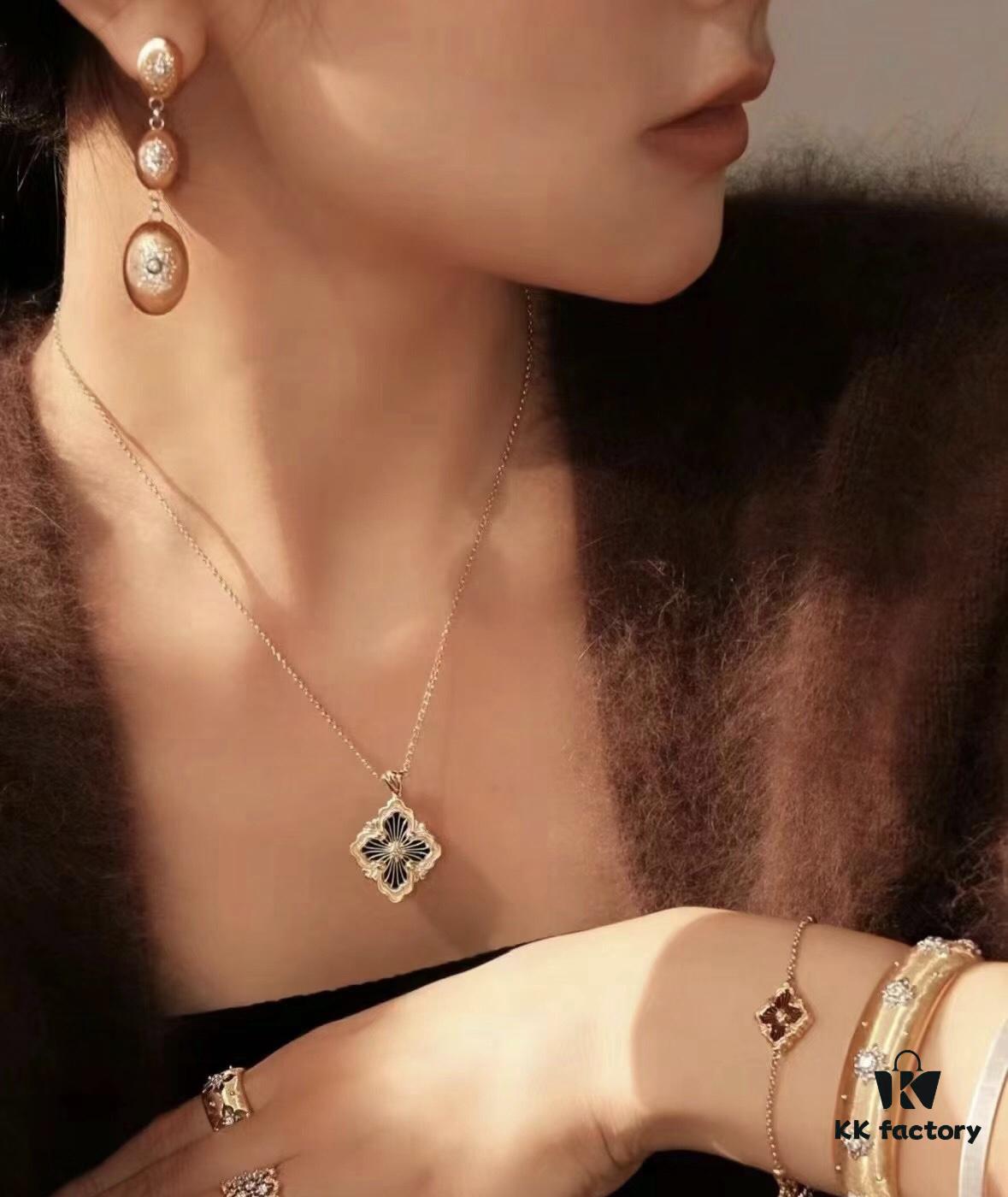 Buccellati Italian Luxury Jewelry Vintage Royal Style Diamond-Cut Clover Shell Agate Chalcedony Double-Sided Necklace V Gold Material 18K Thick Gold Plating Original Chain End Original Clasp High Quality