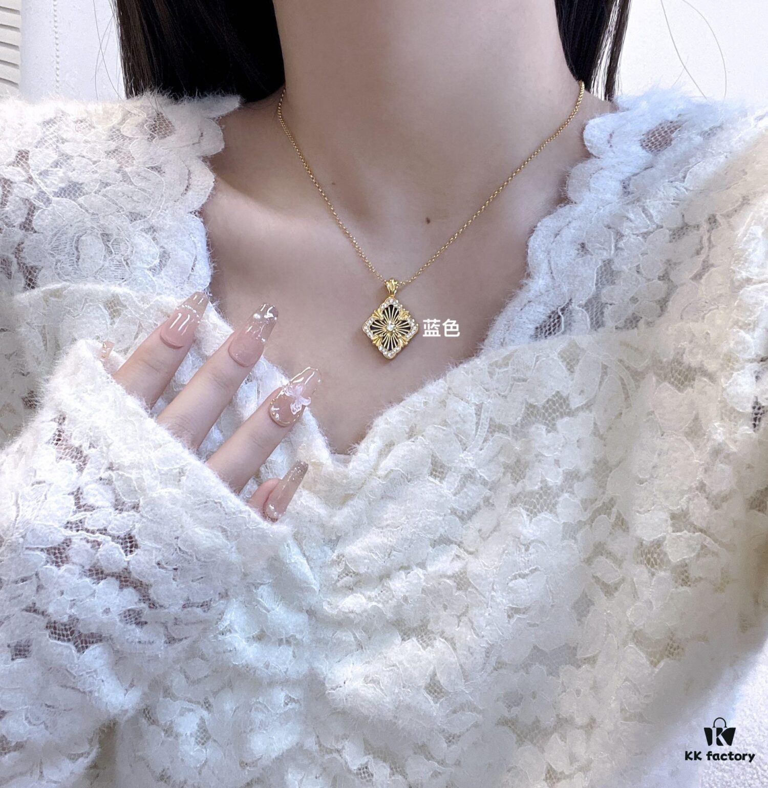 Buccellati Vintage Court-style Diamond-Set Twisted Four-Leaf Clover Shell Agate Chalcedony Double-sided Necklace