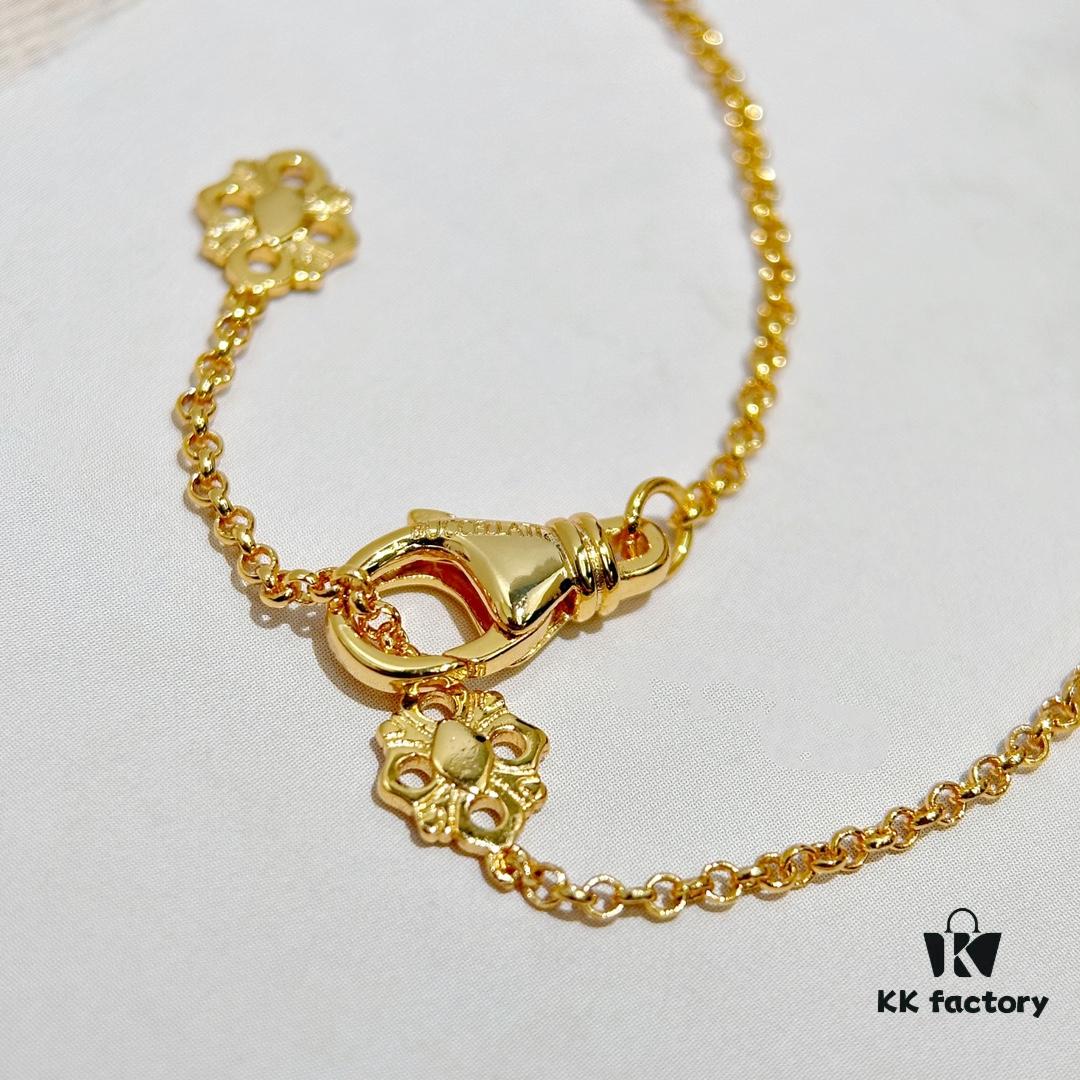 Buccellati Vintage Royal Style Diamond-Cut Four-Leaf Clover Shell Agate Chalcedony Double-Sided Necklace