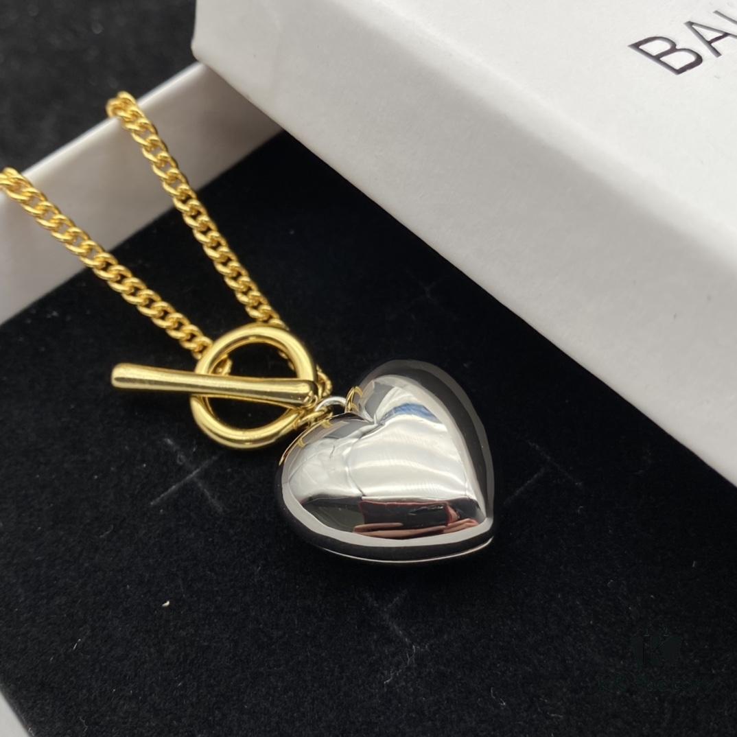 Balenciaga Fashion Elegance Necklace