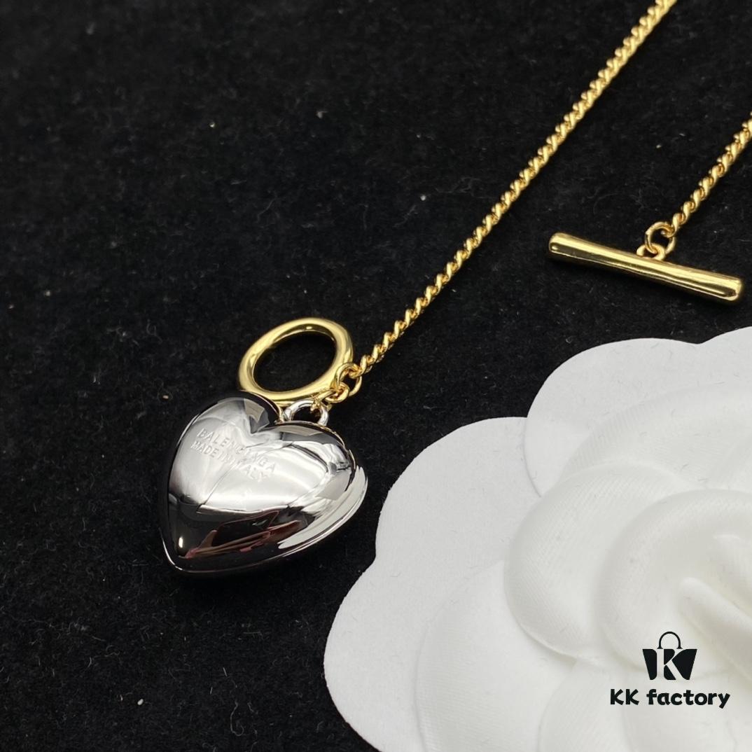 Balenciaga Fashion Elegance Necklace