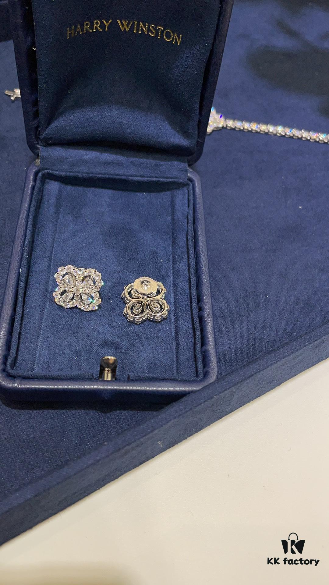 Harry Winston New Style Luxurious Clover Diamond Stud Earrings