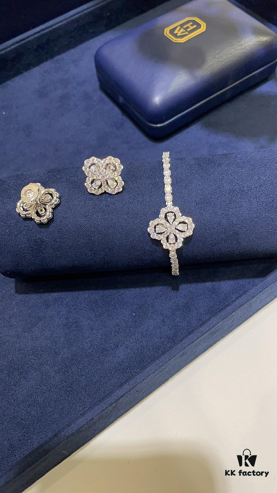 Harry Winston New Style Luxurious Clover Diamond Stud Earrings