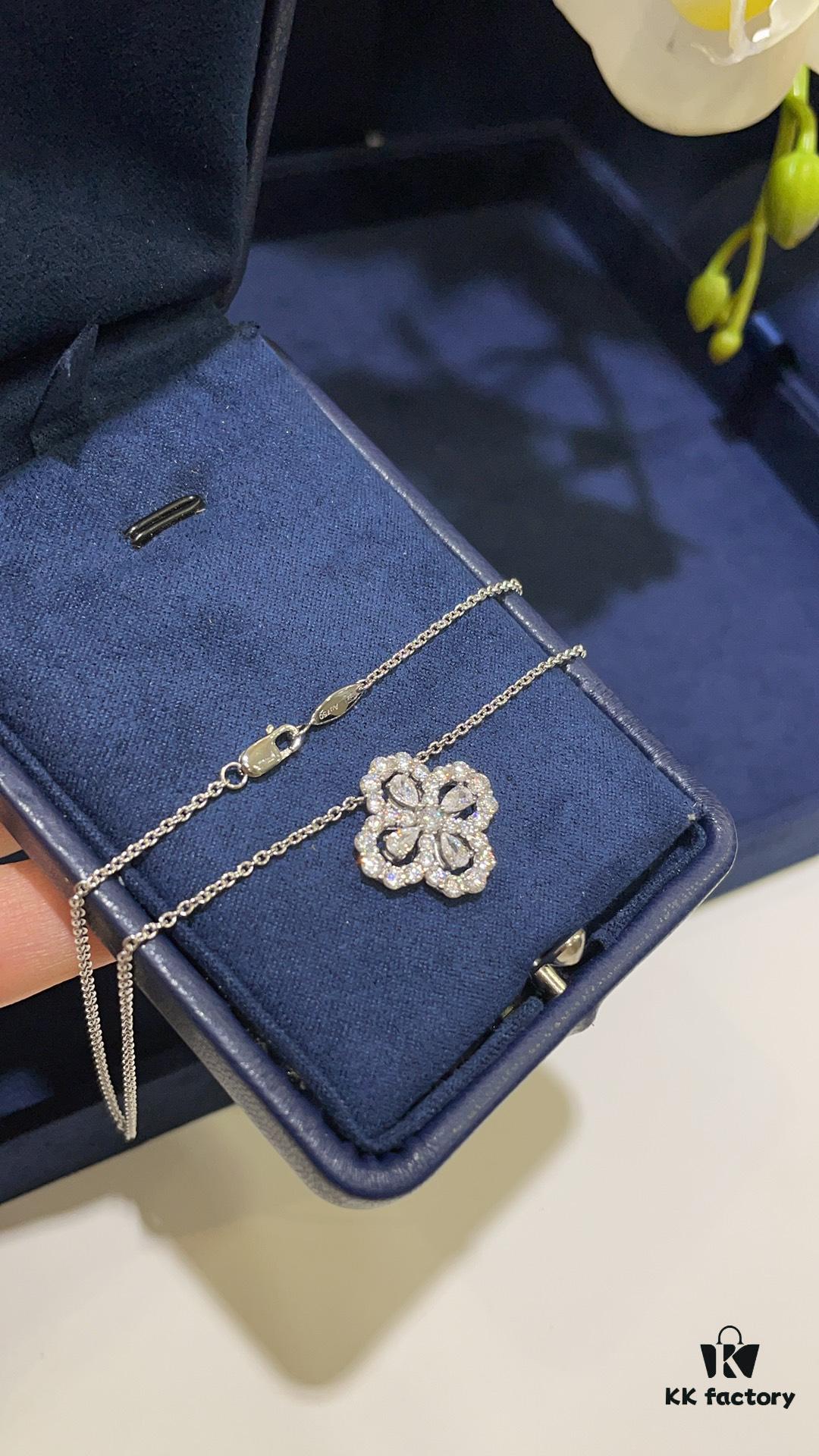 Harry Winston New Arrival Loop Luxury Four-Leaf Clover Sparkling Diamond Necklace