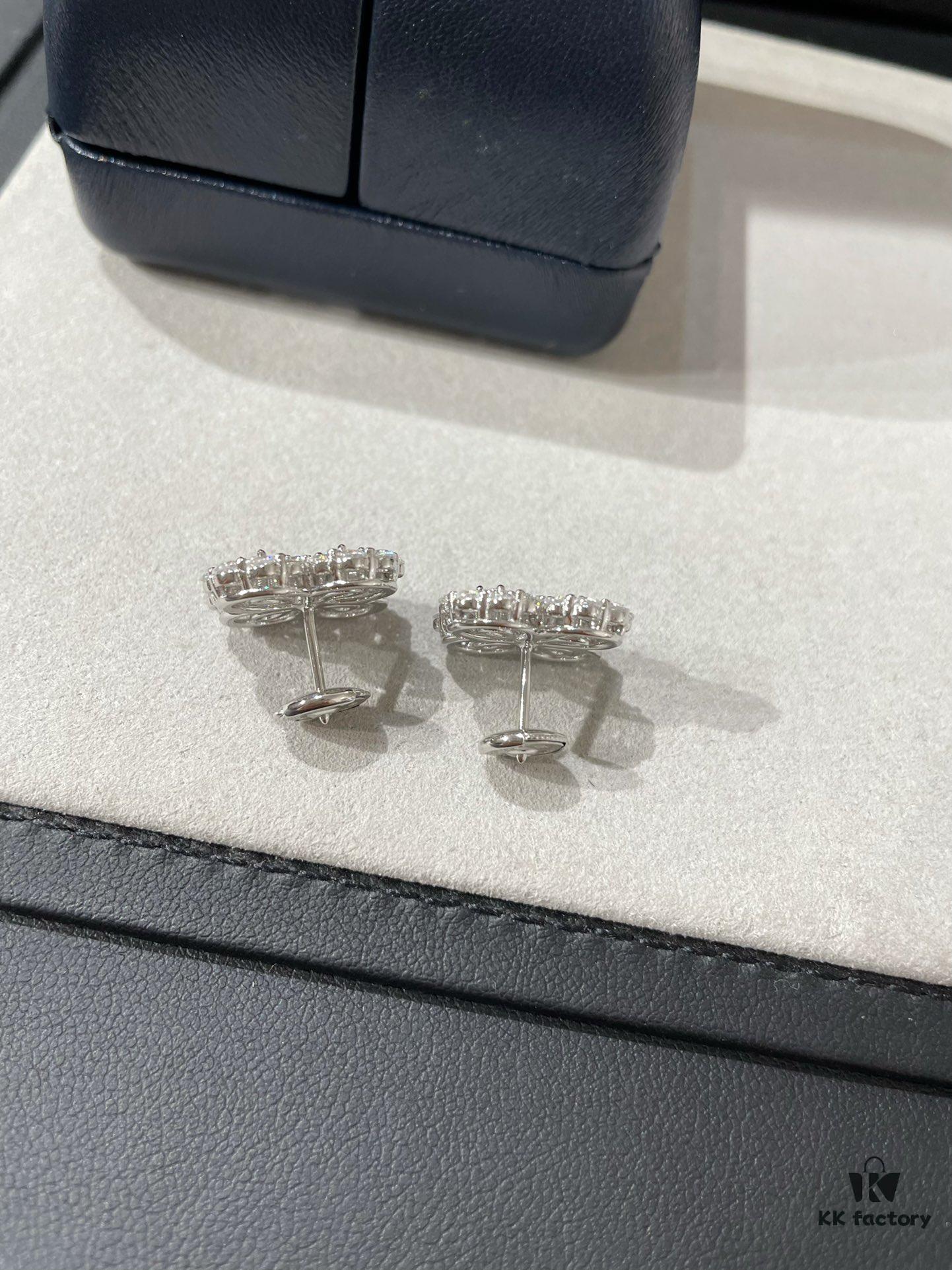 HW Diamond Clover Stud Earrings, ZP Development Version - 925 Sterling Silver with Thick Gold Plating