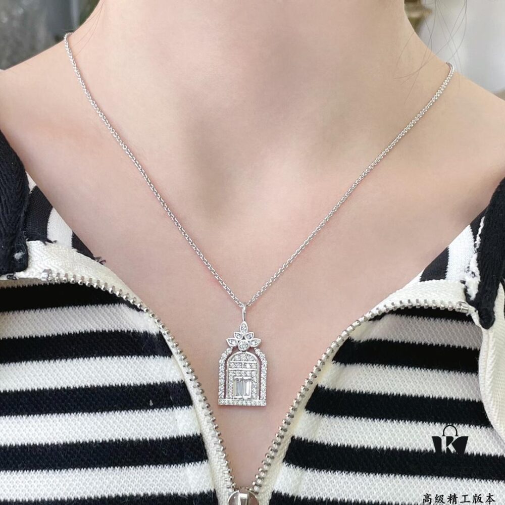 HW Harry Winston Birdcage Necklace (Chain Length 45cm + Pendant 3cm), Crafted with Premium Imported High-Carbon Diamonds, Exquisitely Cut and Set in 925 Sterling Silver, Luxurious and Elegant Design, Comfortable to Wear, Brilliant and Stylish