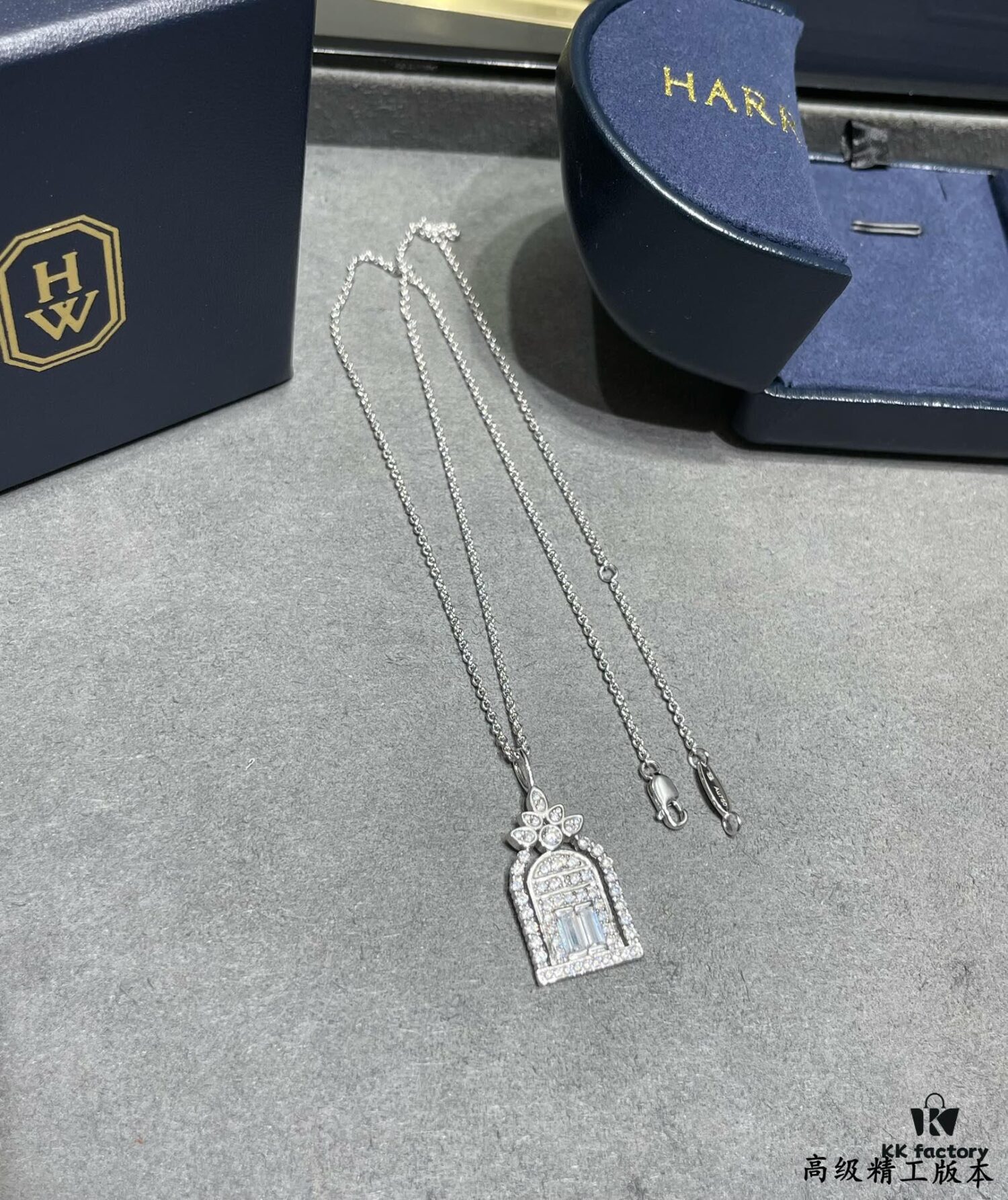HW Harry Winston Birdcage Necklace (Chain Length 45cm + Pendant 3cm), Crafted with Premium Imported High-Carbon Diamonds, Exquisitely Cut and Set in 925 Sterling Silver, Luxurious and Elegant Design, Comfortable to Wear, Brilliant and Stylish